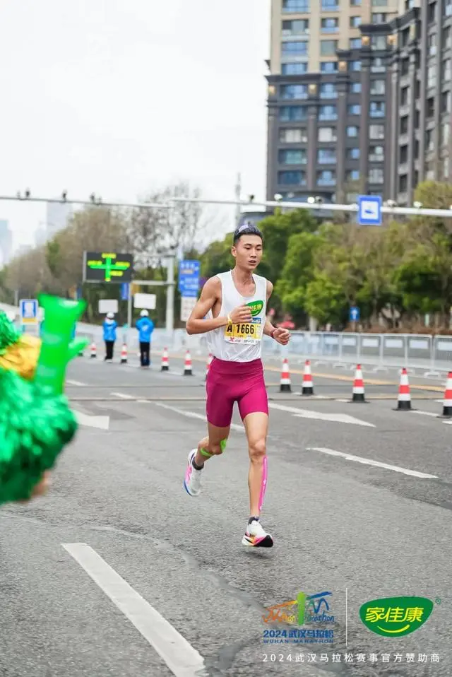 马拉松健康跑有没有奖牌_马拉松  健康_马拉松时间