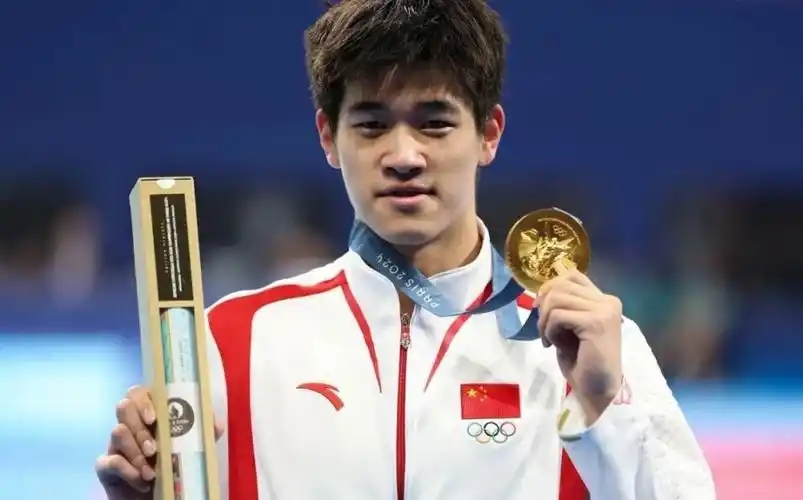 美国游泳老冠军_美国游泳老将_游泳冠军美国