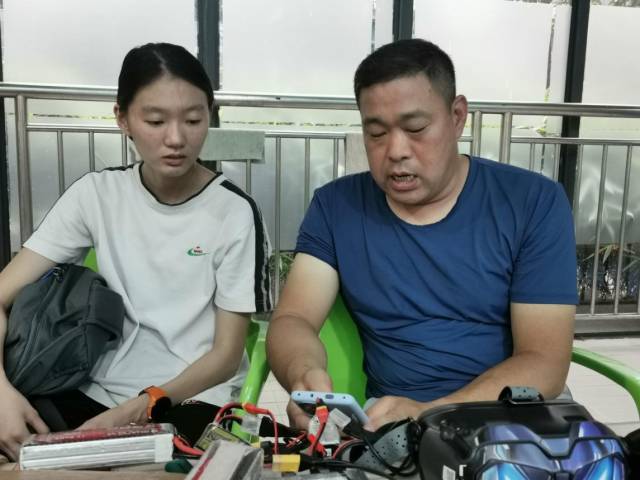 广东省青年游泳冠军是谁_广东省青少年游泳冠军_广东游泳世界冠军